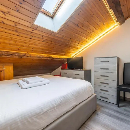 Castaldi 33 By Cortivo House Апартаменты *