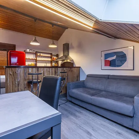 Castaldi 33 By Cortivo House * Милан