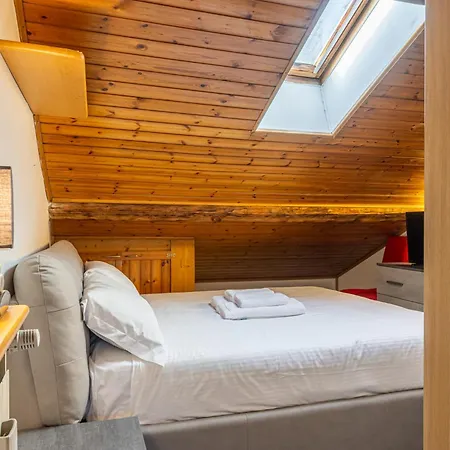 Castaldi 33 By Cortivo House Апартаменты